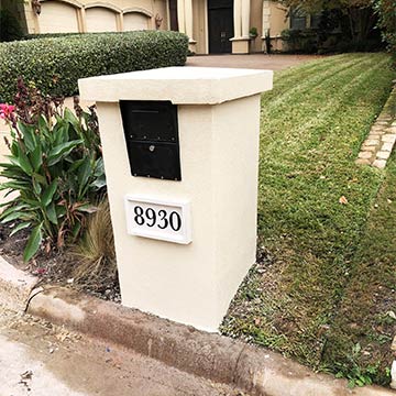 Expert Mason Offering Repair for Stucco Mailboxes